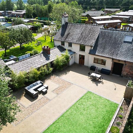 Abbey Farm House Ormskirk Buitenkant foto