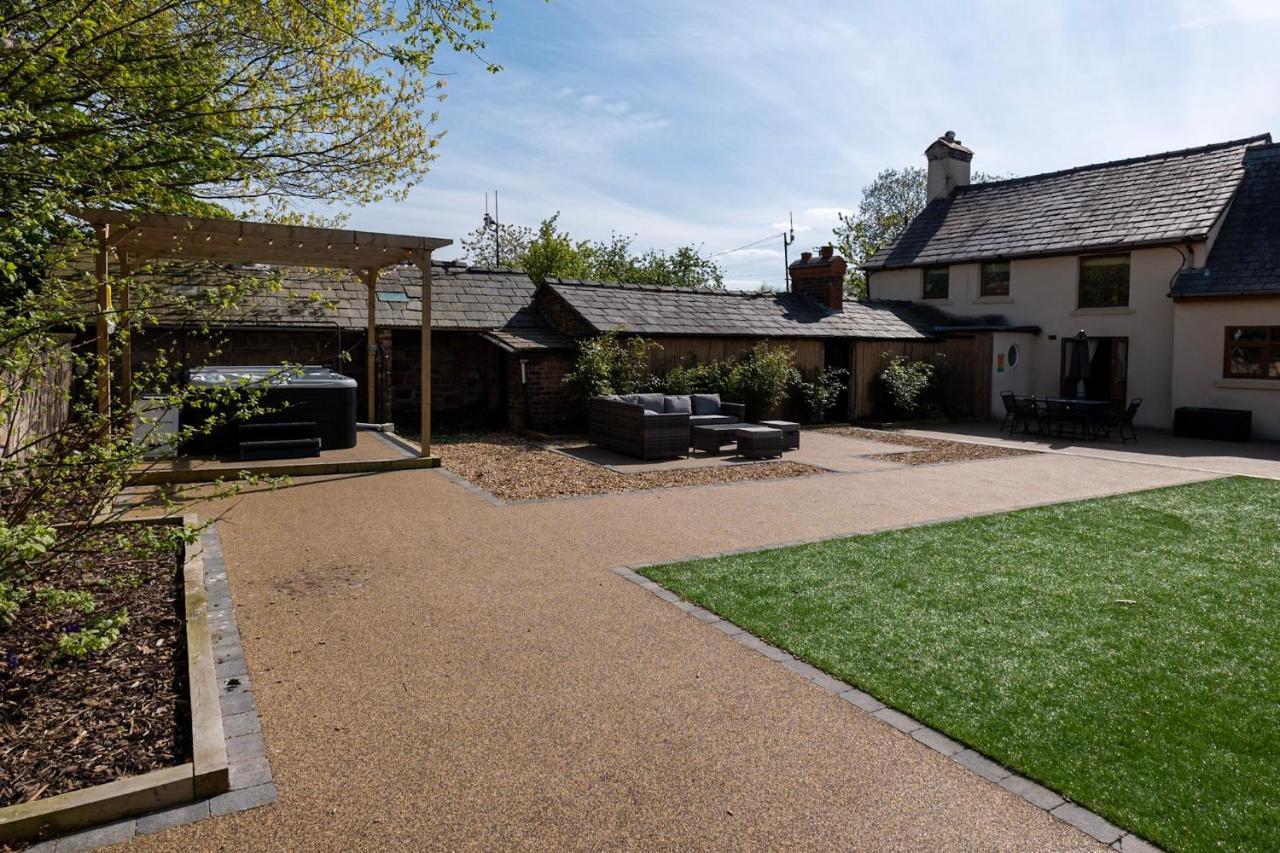 Abbey Farm House Ormskirk Buitenkant foto